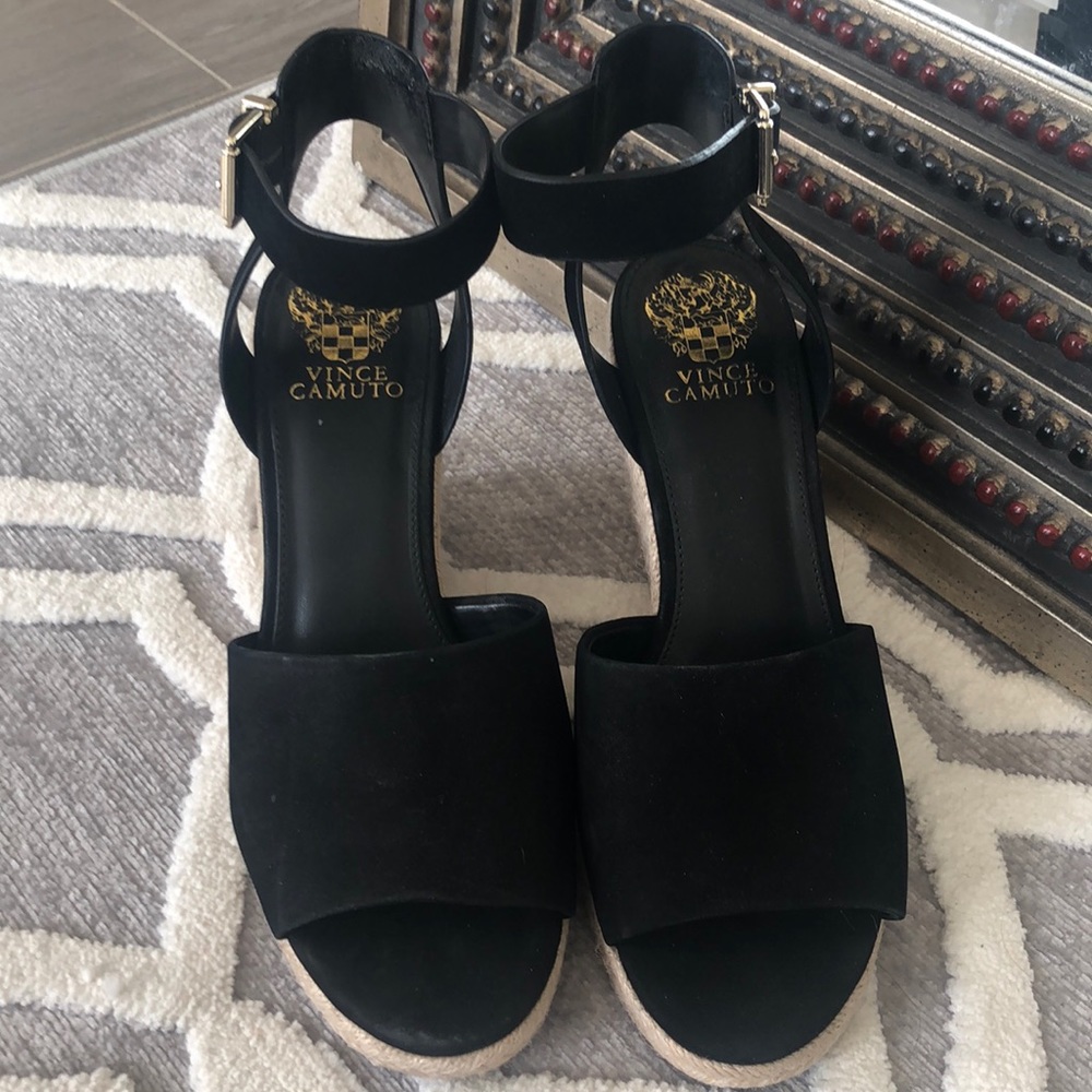 Vince Camuto Black Wedges